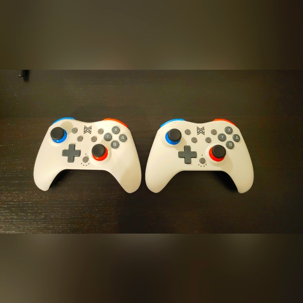 2 nintendo switch wireless pro controllers